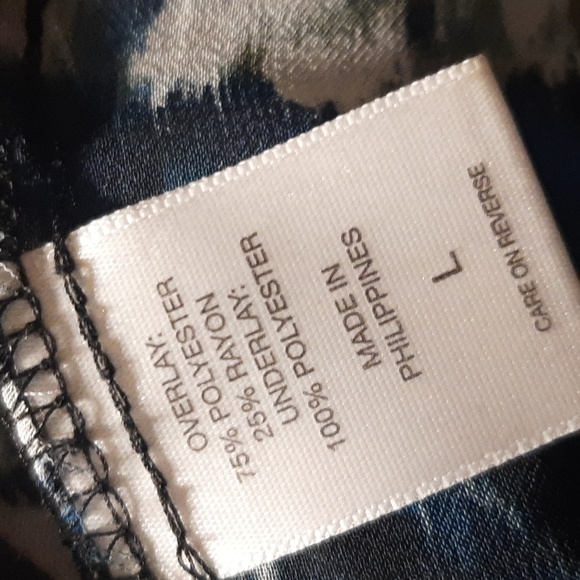 Ladies NY&C New York & Company Layered look Sweater - Blouse  Size L  3/4 Sleeve - Picture 7 of 7